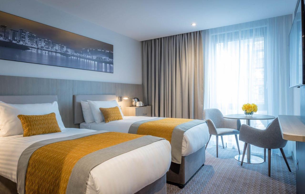มัลดรอน โฮเต็ล นิวคาสเซิล Hotel นิวคาสเซิล อะพอน ไทน์ ภายนอก รูปภาพ