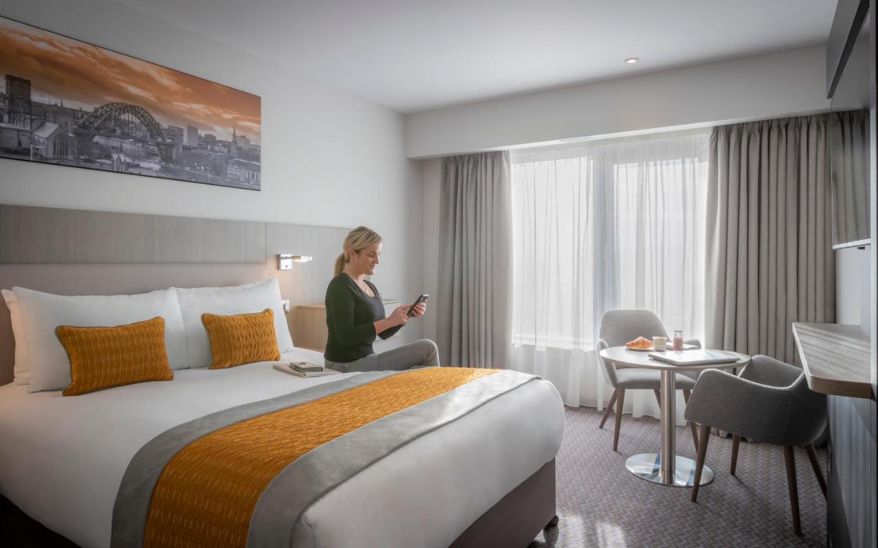 มัลดรอน โฮเต็ล นิวคาสเซิล Hotel นิวคาสเซิล อะพอน ไทน์ ภายนอก รูปภาพ