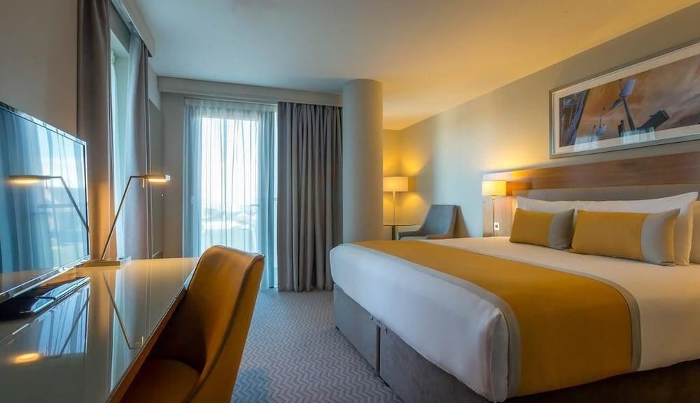 มัลดรอน โฮเต็ล นิวคาสเซิล Hotel นิวคาสเซิล อะพอน ไทน์ ภายนอก รูปภาพ