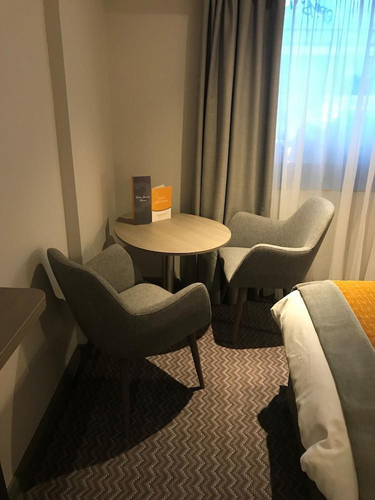 มัลดรอน โฮเต็ล นิวคาสเซิล Hotel นิวคาสเซิล อะพอน ไทน์ ภายนอก รูปภาพ